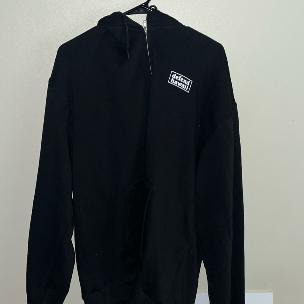 Defend Hawaii woman jacket